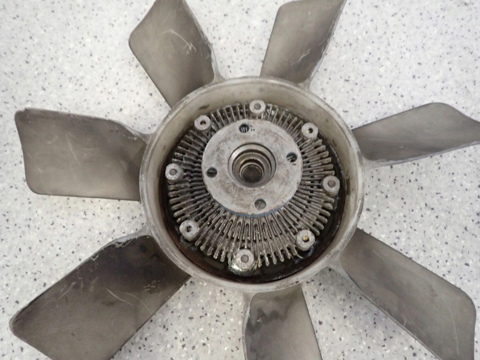 ISUZU MIDI 2.2 DIESEL 84-96 WISKOZA WENTYLATOR CHŁODNICY 4/4