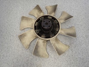 KIA PREGIO 2.0TD WENTYLATOR CHŁODNICY WISKOZA 3/3 MINIATURA