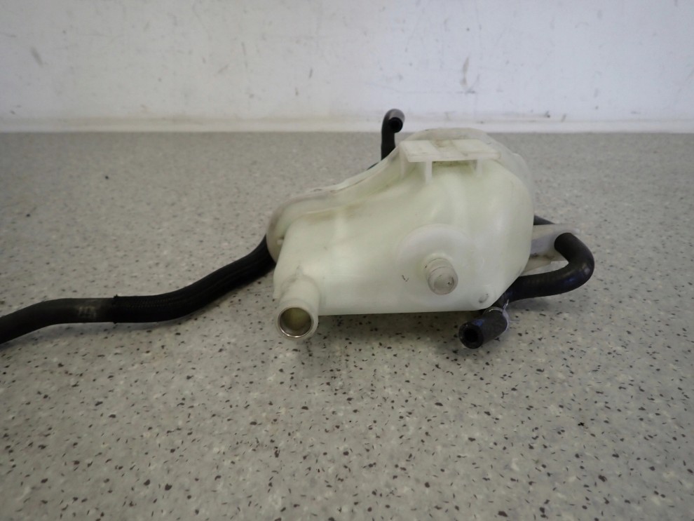 SUZUKI SWIFT 10- 1.3 DDIS MK7 ZBIORNICZEK WYRÓWNAWCZY 4/6