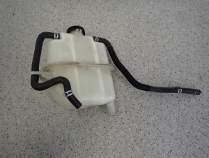 SUZUKI SWIFT 10- 1.3 DDIS MK7 ZBIORNICZEK WYRÓWNAWCZY 6/6 MINIATURA