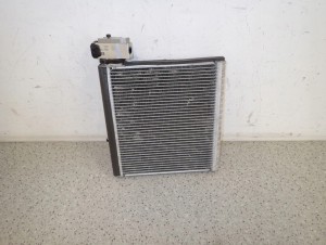 TOYOTA COROLLA E12 02-07 PAROWNIK KLIMATYZACJI 2/5 MINIATURA