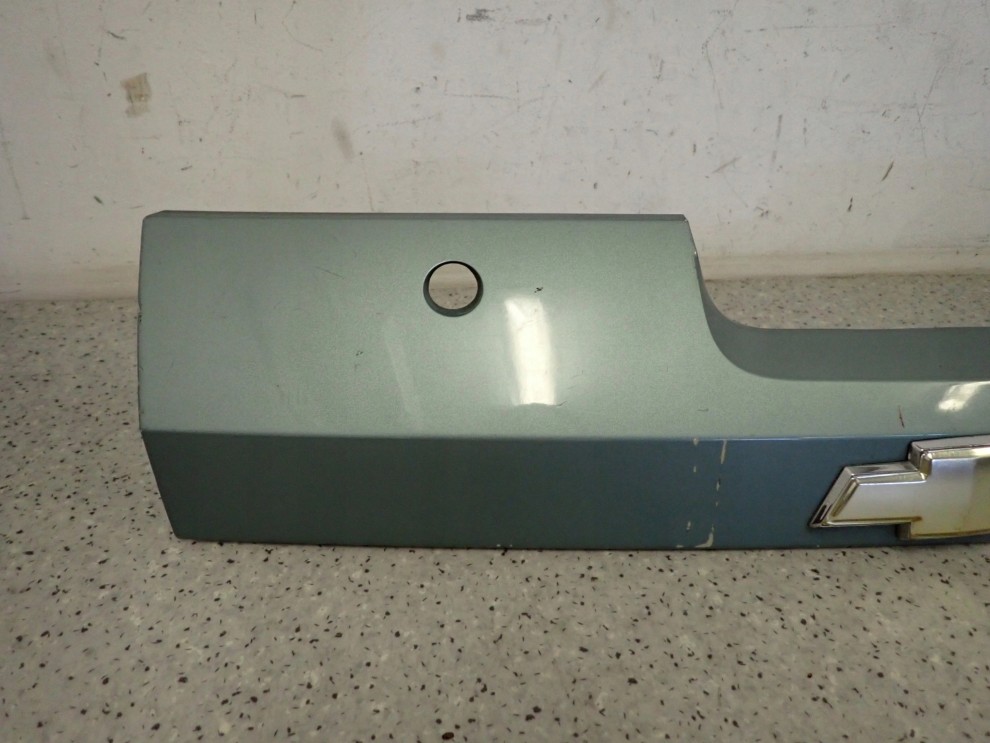 LACETTI NUBIRA KOMBI 03- LISTWA KLAPY BAGAŻNIKA 2/8