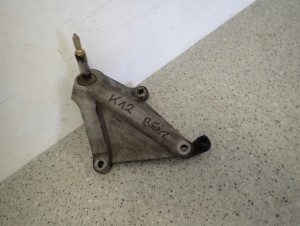 NISSAN MICRA K12 1.2i MANUAL 02- ŁAPA GÓRNA SKRZYNI BIEGÓW