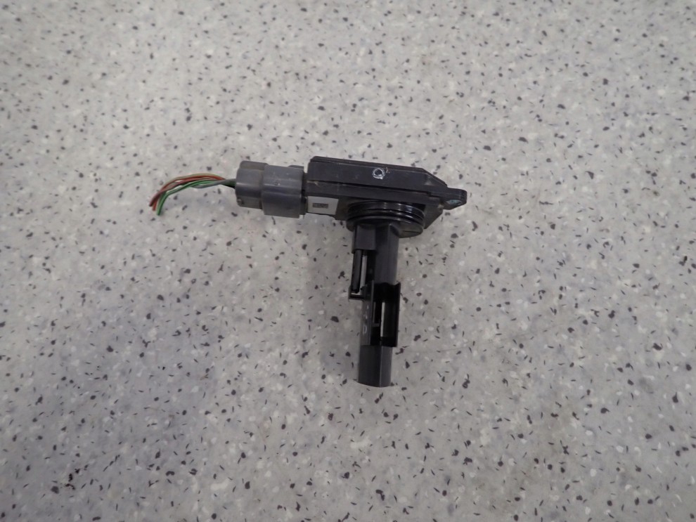 SUZUKI SPLASH 1.2i 08- PRZEPŁYWOMIERZ POWIETRZA 1/5