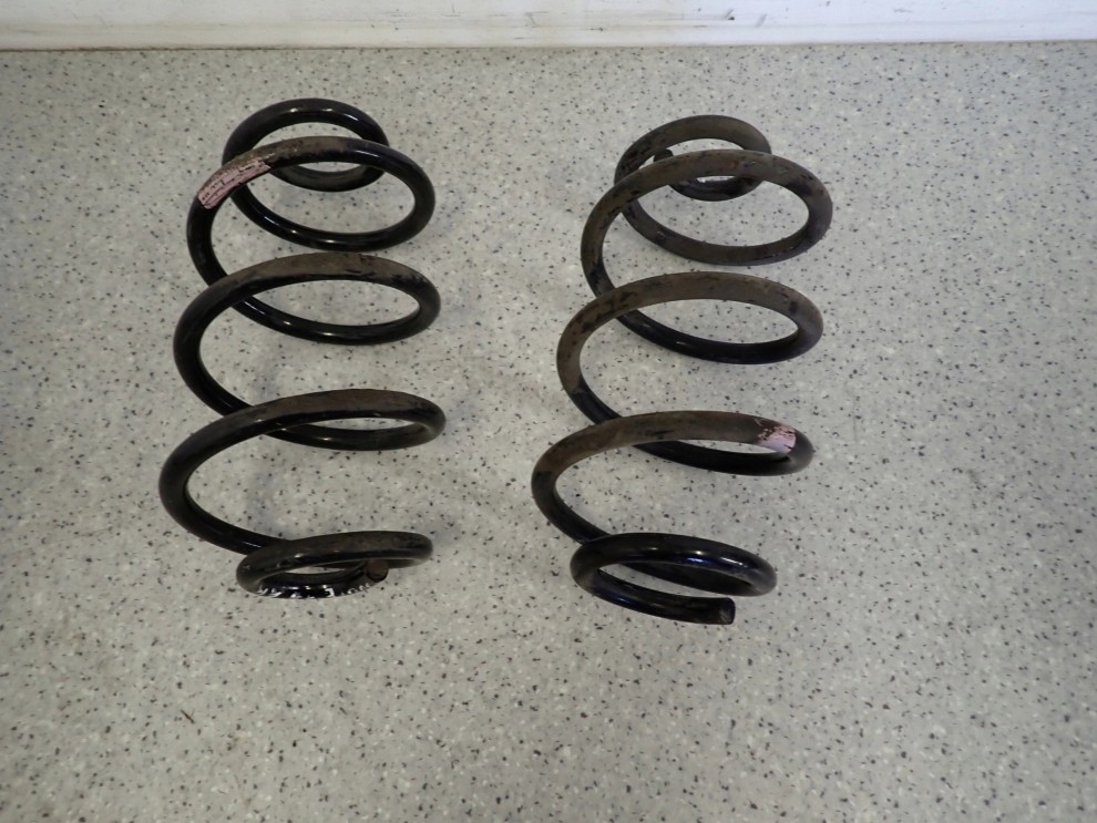 NISSAN NOTE E11 06- SPRĘŻYNA TYLNA ZAWIESZENIA 1/7