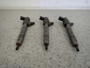 HYUNDAI i40 1.7 CRDI 11- WTRYSKIWACZ PALIWA 33800-2A800 2/5 MINIATURA