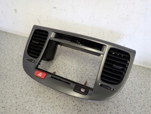 KIA RIO II 05-10 KRATKA RADIA NAWIEWU 2/8 MINIATURA