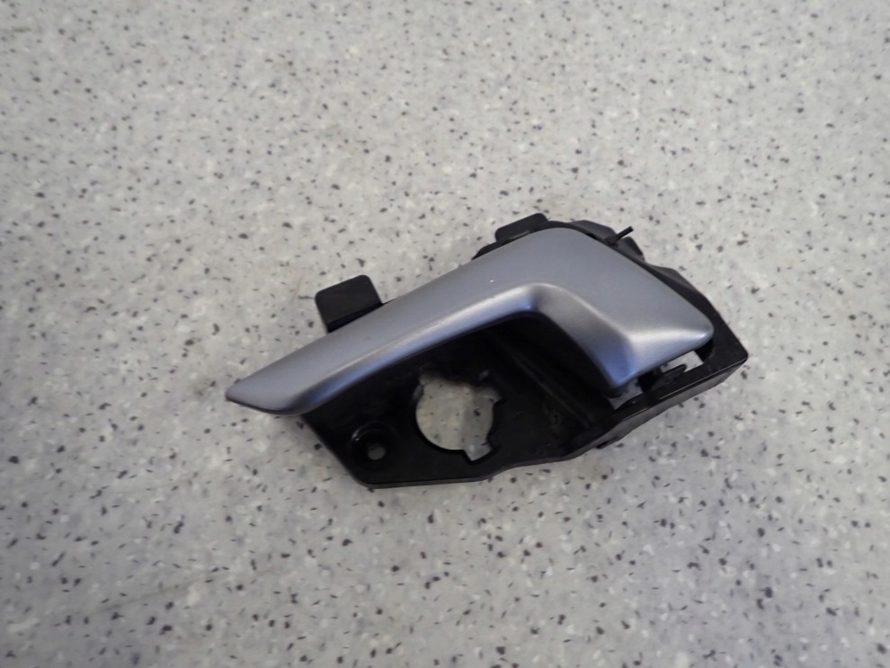 KIA RIO III HB 11-14 KLAMKA WEWNĘTRZNA TYLNA LEWA 2/3