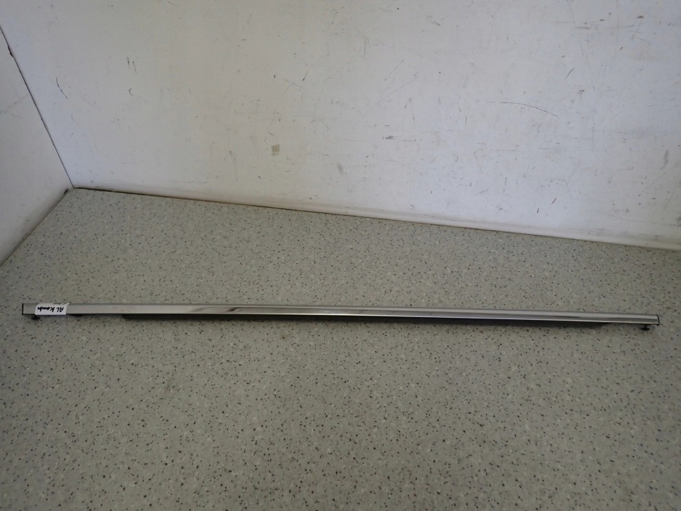 HYUNDAI i40 KOMBI 11-15 LISTWA ZGARNIAJĄCA SZYBY TYLNA LEWA 4/8