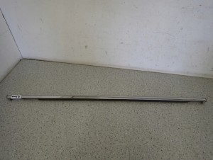 HYUNDAI i40 KOMBI 11-15 LISTWA ZGARNIAJĄCA SZYBY TYLNA LEWA 4/8 MINIATURA