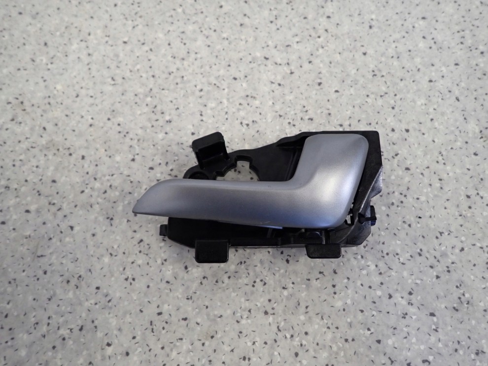 KIA RIO III HB 11-14 KLAMKA WEWNĘTRZNA PRZEDNIA PRAWA 2/4