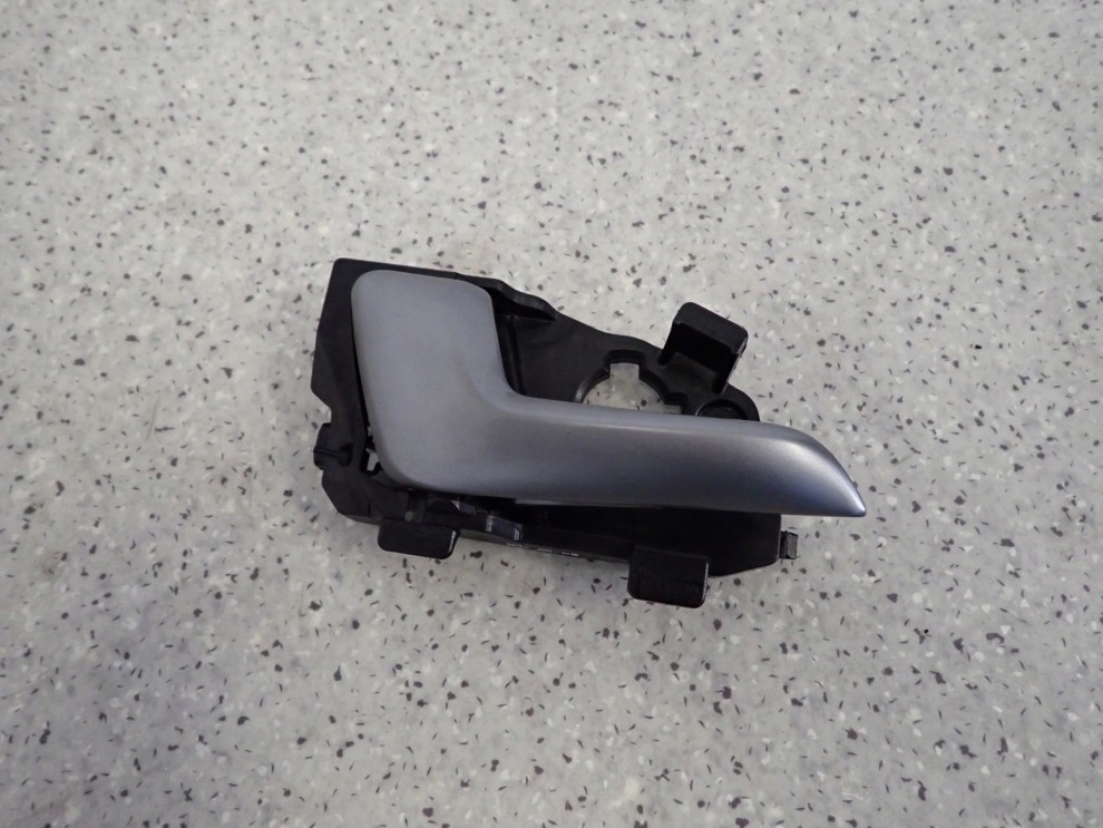 KIA RIO III HB 11-14 KLAMKA WEWNĘTRZNA PRZEDNIA LEWA 2/4