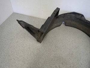 SUZUKI SWIFT III 05-09 NADKOLE PRZEDNIE PRAWE MK6 8/10 MINIATURA