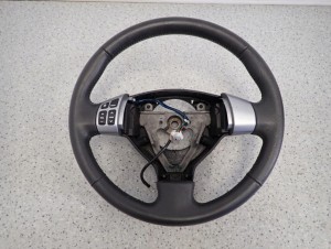 SUZUKI SPLASH 08-12 KIEROWNICA KOŁO KIEROWNICY SKÓRZANA