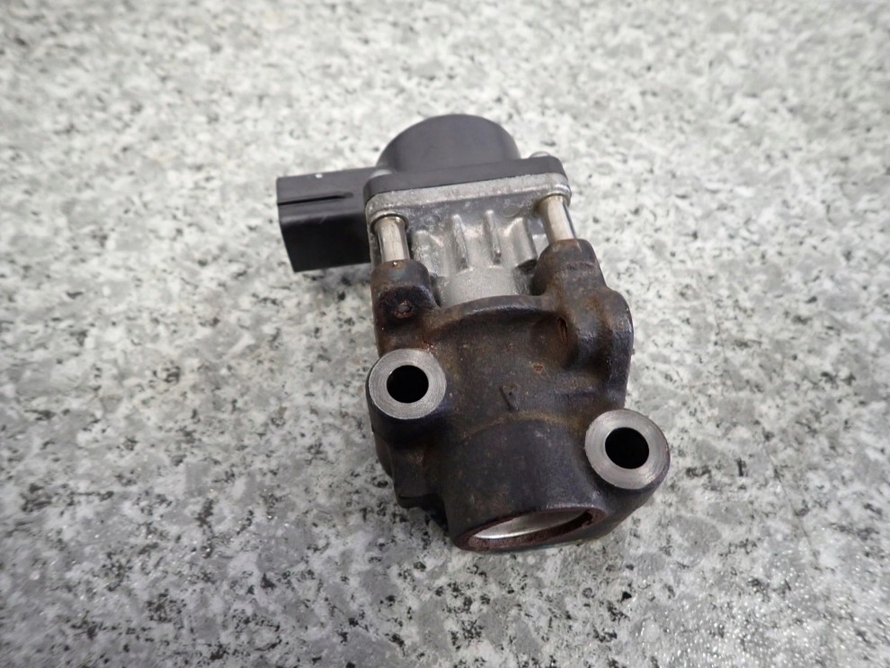 SUZUKI SWIFT MK6 1.3i 04- ZAWÓR EGR 2/5