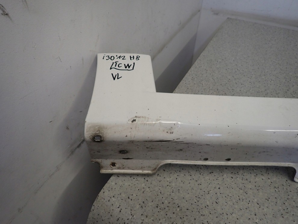 HYUNDAI i30 HB 07-11 LISTWA PROGOWA LEWA TCW 3/12