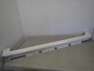 HYUNDAI i30 HB 07-11 LISTWA PROGOWA LEWA TCW