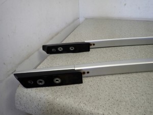 TOYOTA VERSO 09-13 RELINGI DACHOWE KOMPLET 11/11 MINIATURA