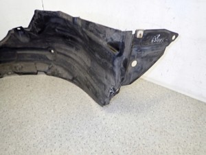 TOYOTA YARIS II 06-11 NADKOLE PRZEDNIE LEWE 11/11 MINIATURA