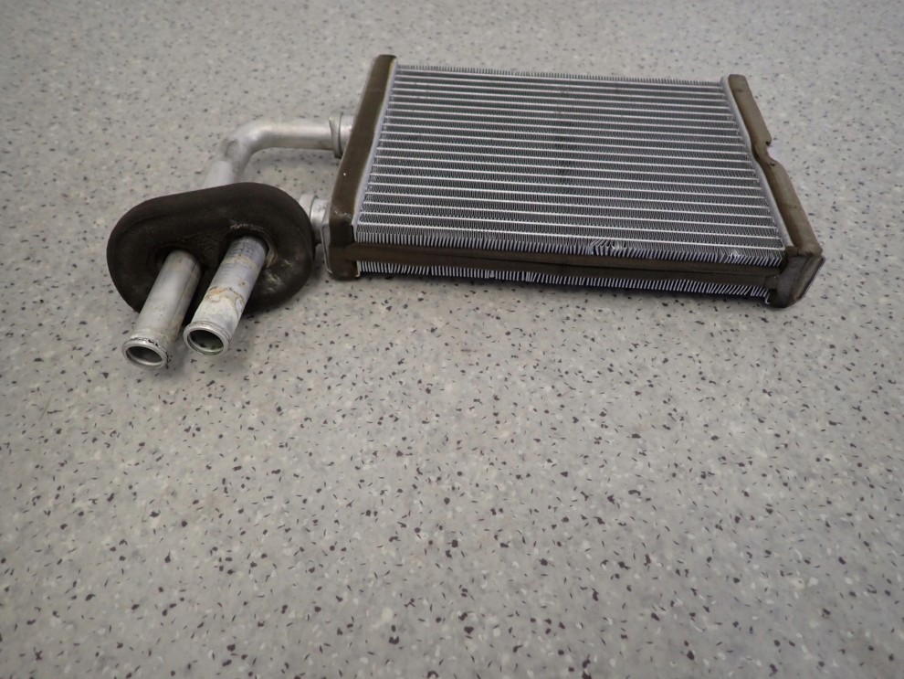 MITSUBISHI LANCER 04-08 NAGRZEWNICA RADIATOR 7/10