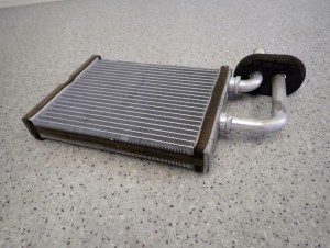 MITSUBISHI LANCER 04-08 NAGRZEWNICA RADIATOR 4/10 MINIATURA