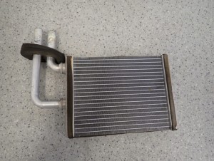 MITSUBISHI LANCER 04-08 NAGRZEWNICA RADIATOR 8/10 MINIATURA