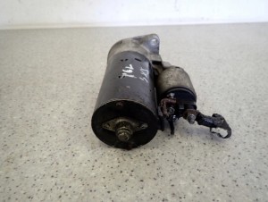 SUZUKI SX4 06-12 1.9 DDIS ROZRUSZNIK SILNIKA 6/6 MINIATURA