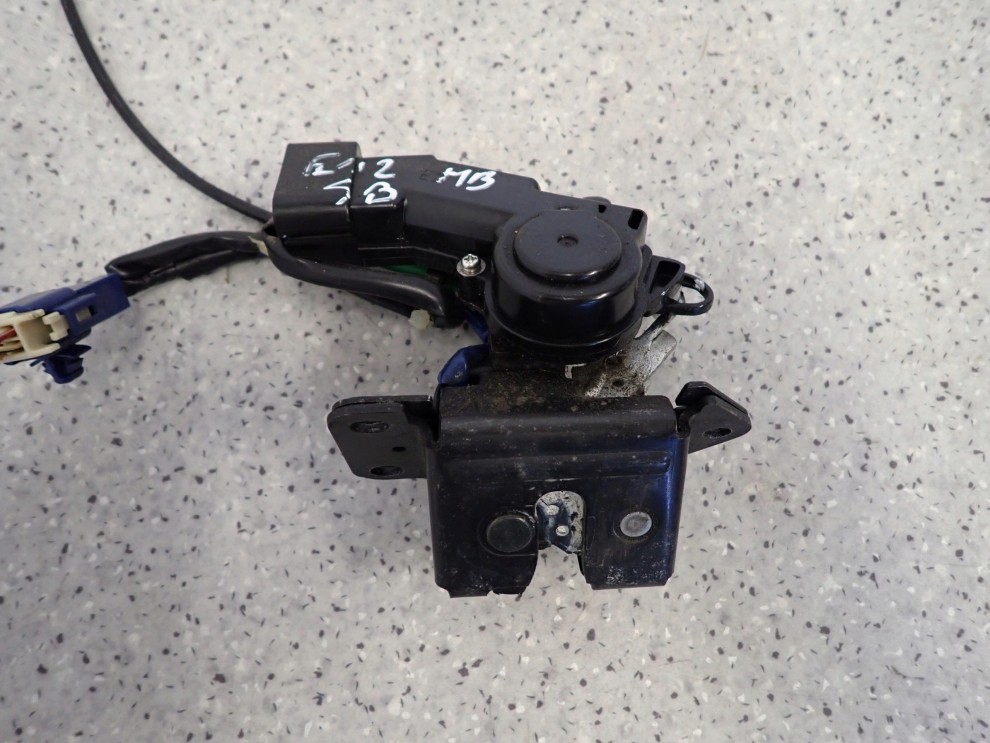 TOYOTA COROLLA E12 HB ZAMEK KLAPY BAGAŻNIKA SB 2/4