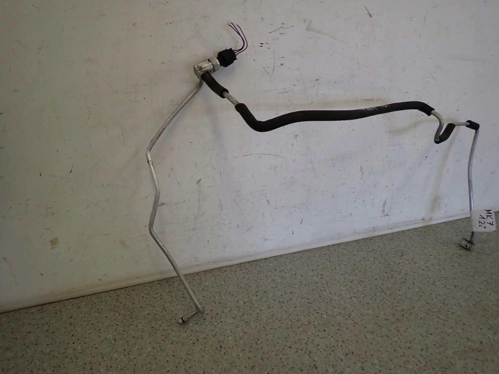 SUZUKI SWIFT 10- 1.2I MK7 PRZEWÓD KLIMATYZACJI 2/6