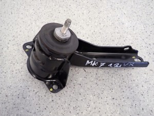 SUZUKI SWIFT IV MK7 10- 1.2 PODUSZKA PRAWA SILNIKA OLEJOWA 3/5 MINIATURA