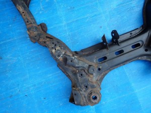 MAZDA 6 MAZDA6 02-07 SANKI BELKA POD SILNIK 3/10 MINIATURA