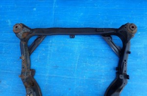 MAZDA 6 MAZDA6 02-07 SANKI BELKA POD SILNIK 5/10 MINIATURA