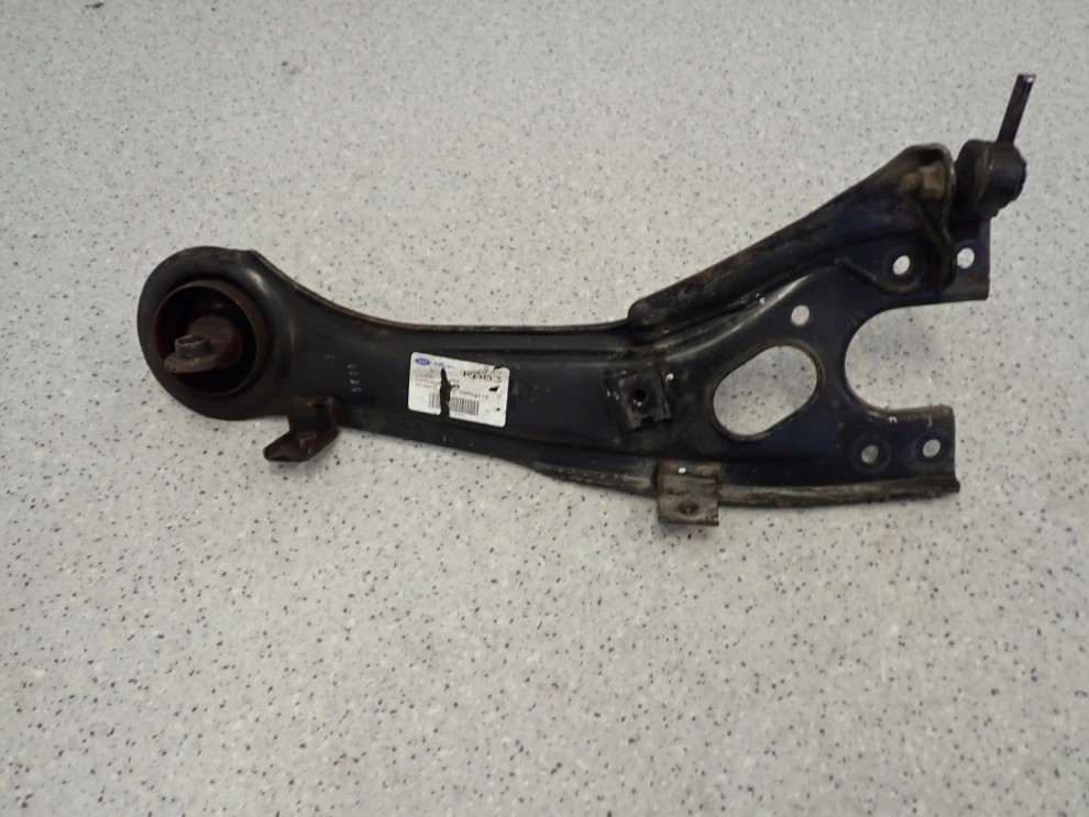 KIA CARENS III 06-11 WAHACZ TYLNY PRAWY 2/5