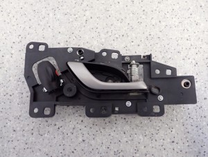 CIVIC VIII UFO 06-11 KLAMKA PRZEDNIA PRAWA WEWNĘTRZNA