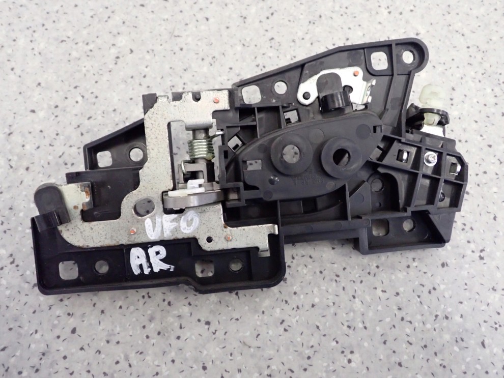 CIVIC VIII UFO 06-11 KLAMKA TYLNA PRAWA WEWNĘTRZNA 2/2