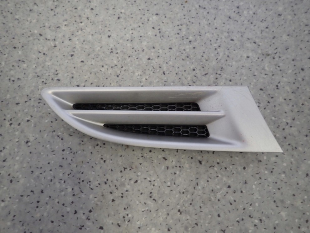 CHEVROLET AVEO T250 07- LISTWA ZAŚLEPKA BŁOTNIKA PRZEDNIA PRAWA 3/4