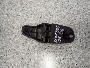 KIA SPORTAGE II 04-08 ZAWIAS SZYBY LEWY 3/6 MINIATURA