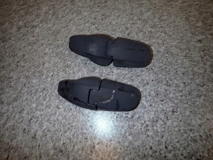 KIA SPORTAGE II 04-08 ZAWIAS SZYBY LEWY 4/6 MINIATURA