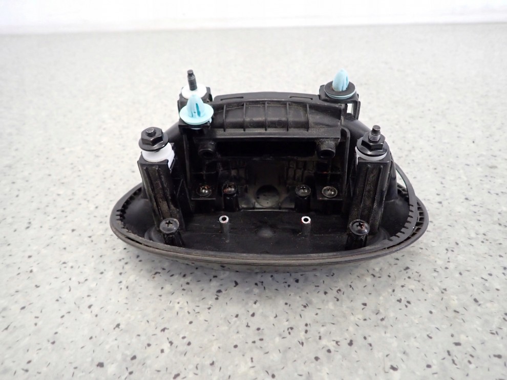 HYUNDAI VELOSTER I 11-18 KLAMKA KLAPY BAGAŻNIKA OBUDOWA KLAMKI MZH 2/4