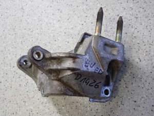 HONDA CIVIC VII GEN 01-05 1.4 ŁAPA SILNIKA ROZRZĄDU 3/5 MINIATURA