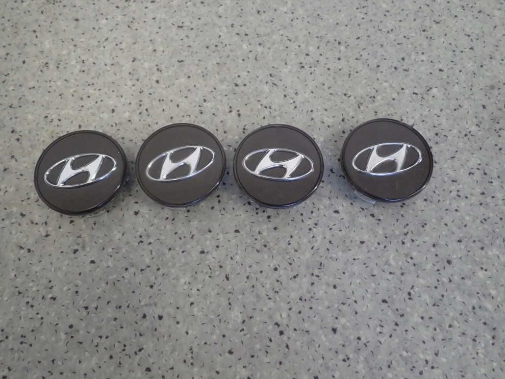 HYUNDAI DEKIELKI FELG 52960-38300 DEKIEL 2/4