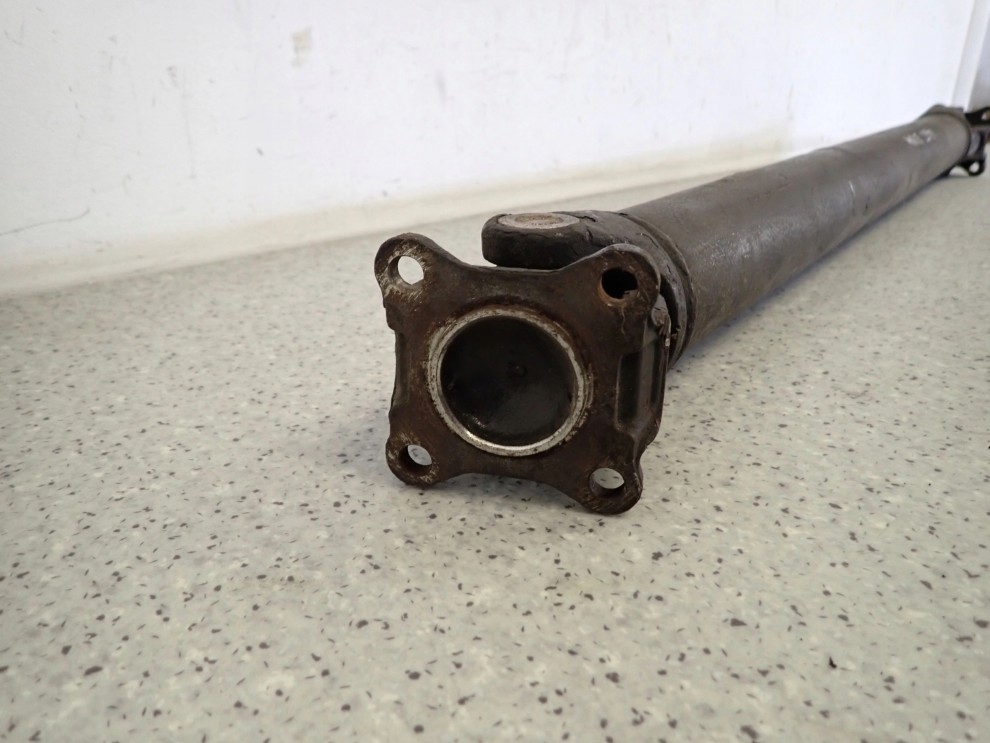 TOYOTA HIACE 2.4TD 96- WAŁ NAPĘDOWY 3/7