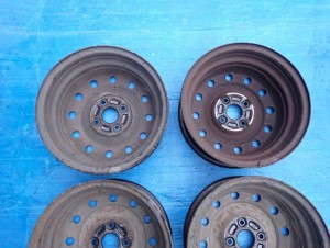 SUZUKI SPLASH 08- FELGI STALOWE KOMPLET 14x5J 4x100 ET45 11/11 MINIATURA