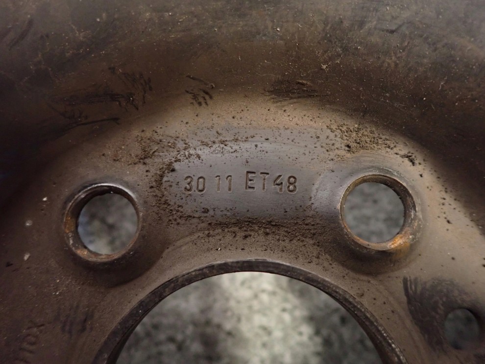 HYUNDAI IX20 09- FELGI STALOWE KOMPLET 15X6J 5X114.3 ET48 12/12