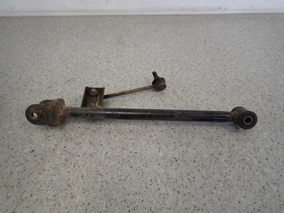 SUZUKI LIANA 02- WAHACZ TYLNY LEWY POPRZECZNY DO STABILIZATORA 3/5