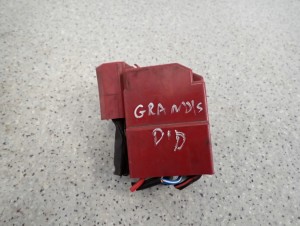 MITSUBISHI GRANDIS 2.0 DID 03-10 KLEMA PLUSOWA