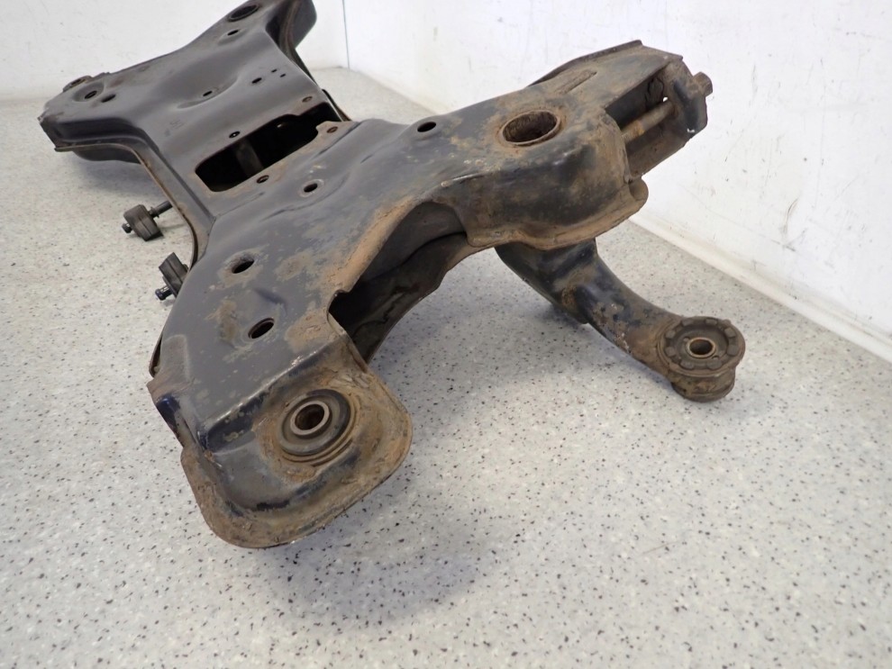 HYUNDAI GETZ 06-10 SANKI SILNIKA RAMA BELKA ZAWIESZENIA 10/11