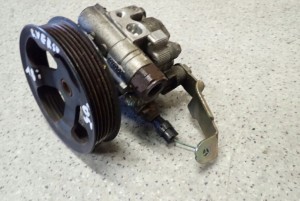 TOYOTA COROLLA VERSO 04-08 1.8i POMPA WSPOMAGANIA 5/5 MINIATURA