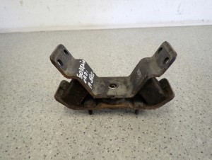 KIA SORENTO I 2.5 CRDI 02-06 PODUSZKA SILNIKA TYLNA 3/5 MINIATURA