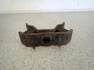 KIA SORENTO I 2.5 CRDI 02-06 PODUSZKA SILNIKA TYLNA 4/5 MINIATURA